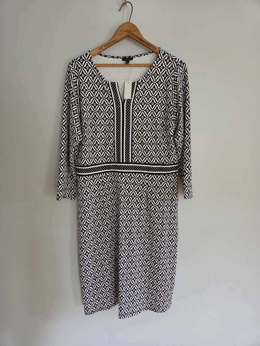 Talbots Black and White Geometric Long-Sleeve Dress